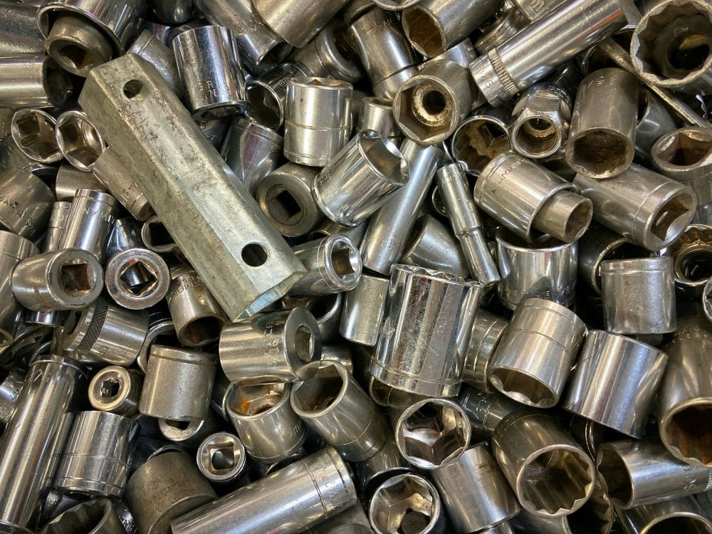 Strekkmetall: Allsidigheten av materialet i moderne bruk